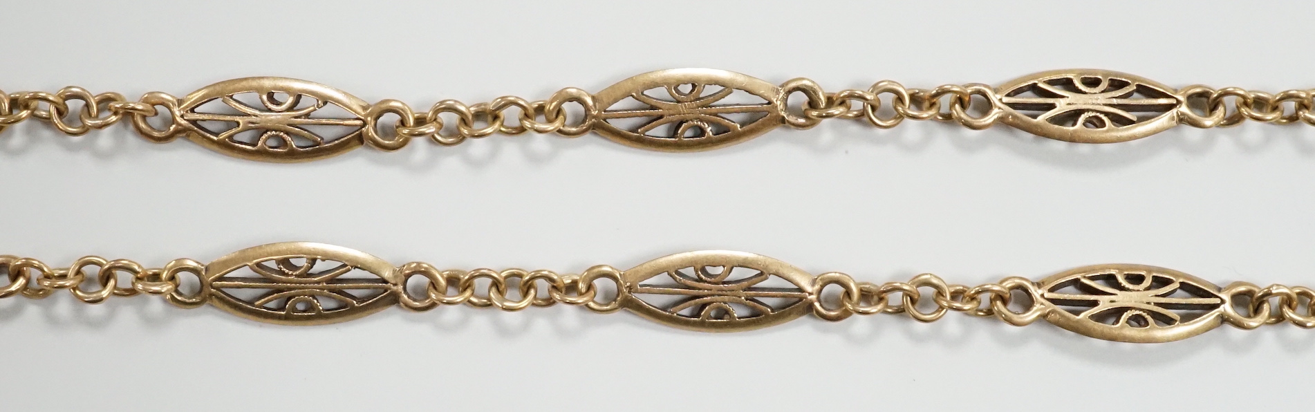 An early to mid 20th century 9ct pierced oval and chain link necklace, 79cm